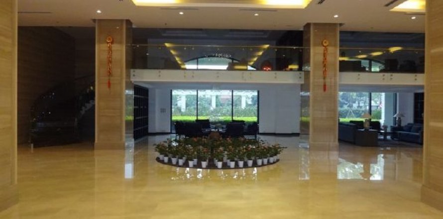4 bedrooms Apartment in Tay Ho, Ha Noi,  No. 7115