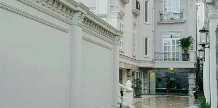 Вилла студия в Район 7, Хошимин , № 12864
