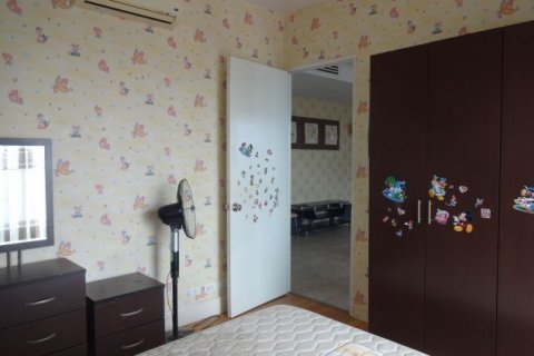 3 bedrooms Apartment in Tay Ho, Ha Noi, No. 5566 7
