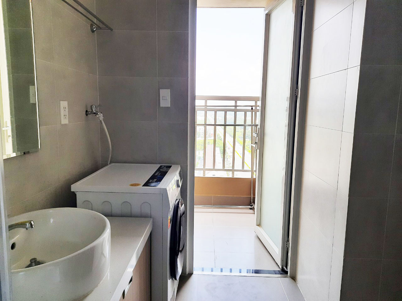 Studio Apartment in Thu Dau Mot, Vietnam No. 25717