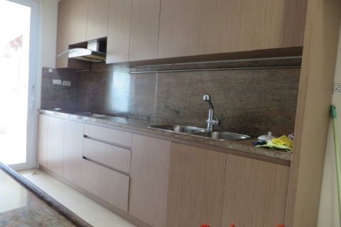 3 bedrooms Apartment in Cau Giay, Ha Noi, No. 6696 6
