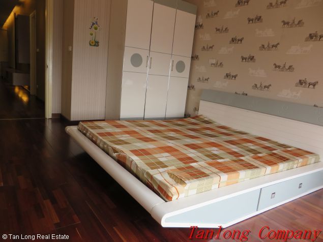 3 bedrooms Apartment in Cau Giay, Ha Noi, Vietnam No. 6696