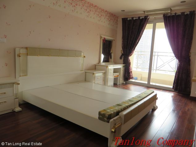 3 bedrooms Apartment in Cau Giay, Ha Noi, Vietnam No. 6696