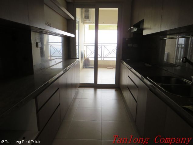 3 bedrooms Apartment in Cau Giay, Ha Noi, Vietnam No. 6696