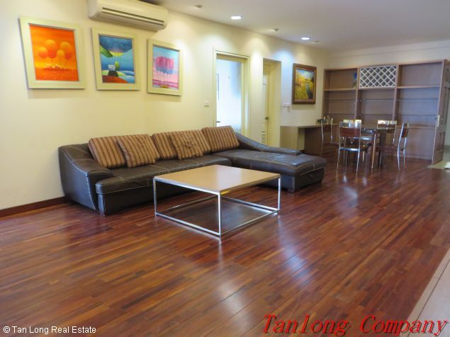3 bedrooms Apartment in Cau Giay, Ha Noi, Vietnam No. 6696