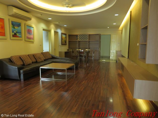 3 bedrooms Apartment in Cau Giay, Ha Noi, Vietnam No. 6696