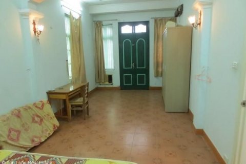 Дом с 5 спальнями в Бадинь, Ханой , № 6695 13