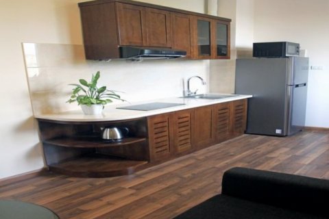 1 bedroom Apartment in Hai Ba Trung, Ha Noi, No. 4224 2
