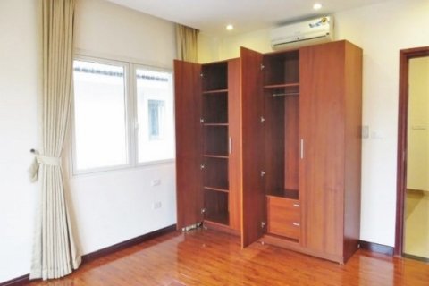 Вилла с 3 спальнями в Лонгбьен, Ханой ,  № 4233 6