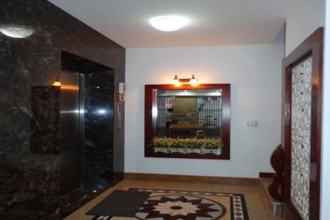 Квартира с 2 спальнями в Тэйхо, Ханой , № 5251