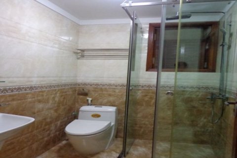 Квартира с 2 спальнями в Тэйхо, Ханой , № 5253