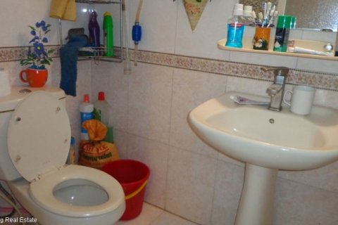 Квартира с 3 спальнями в Бадинь, Ханой ,  № 8107 5