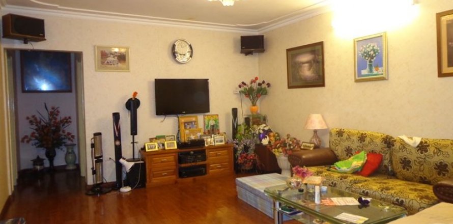 Квартира с 3 спальнями в Бадинь, Ханой ,  № 8107