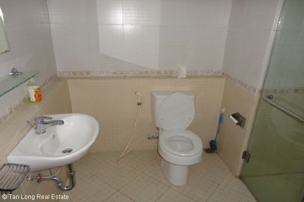Квартира с 3 спальнями в Каузяй, Ханой, Вьетнам № 8108