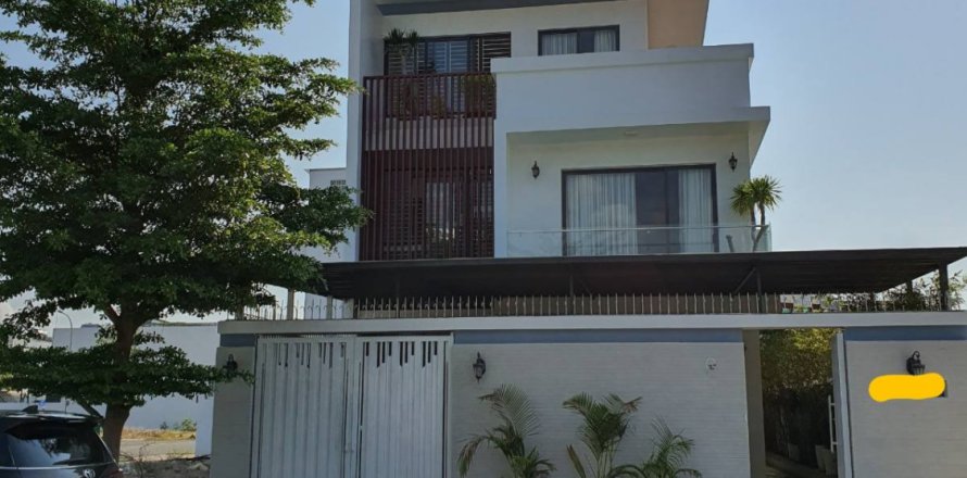 5 bedrooms Villa in Nha Trang, No. 28346