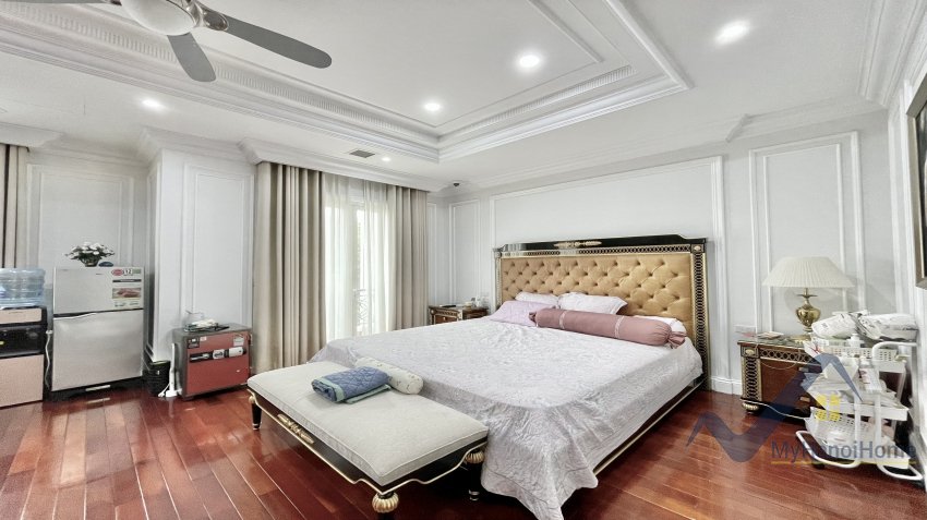 4 bedrooms Villa in Long Bien, Ha Noi, Vietnam No. 18900