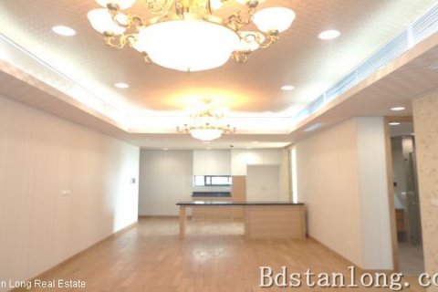 Квартира с 3 спальнями в Намтыльем, Ханой , № 7064 2