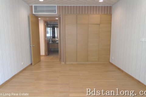 Квартира с 3 спальнями в Намтыльем, Ханой , № 7064 3