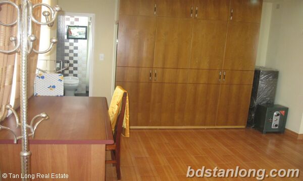 Квартира с 2 спальнями в Бадинь, Ханой, Вьетнам № 8335