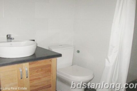 1 bedroom Apartment in Ba Dinh, Ha Noi, No. 8330 6