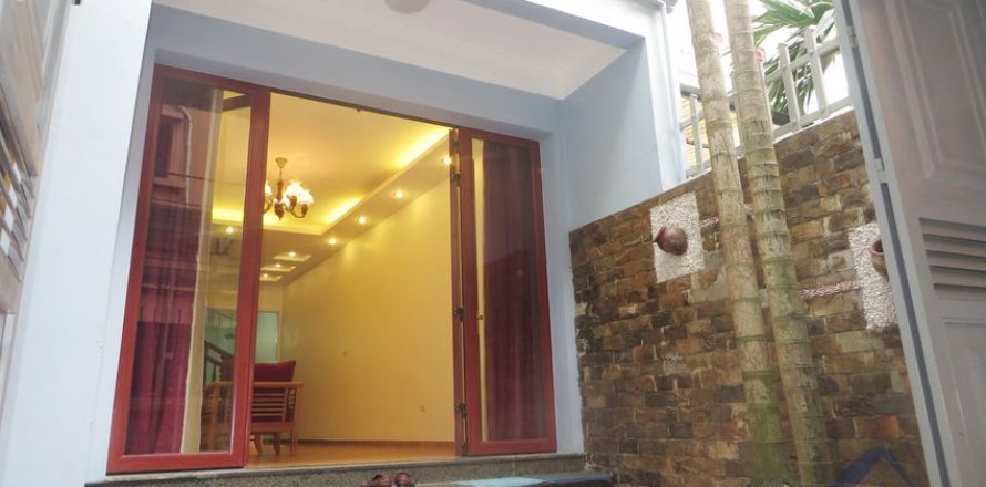 4 bedrooms Villa in Tay Ho, Ha Noi, No. 20253