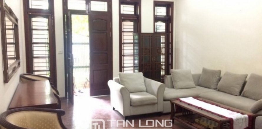Вилла с 5 спальнями в Тэйхо, Ханой , № 2927