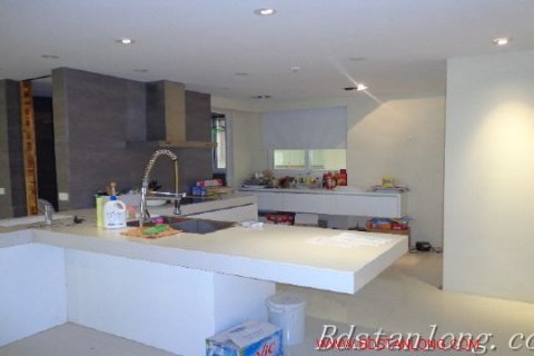 3 bedrooms Apartment in Tay Ho, Ha Noi,  No. 5386 6