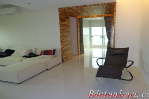3 bedrooms Apartment in Tay Ho, Ha Noi,  No. 5386 5