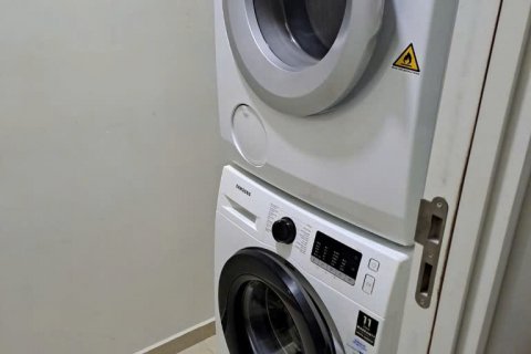 Кондоминиум с 3 спальнями в Тхудык, Хошимин , № 25307 5