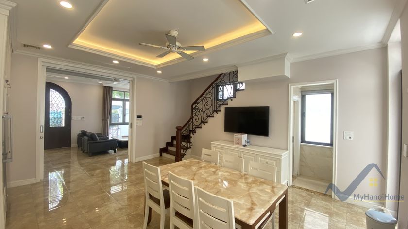 4 bedrooms Villa in Long Bien, Ha Noi, Vietnam No. 19145