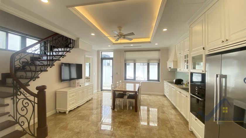 4 bedrooms Villa in Long Bien, Ha Noi, Vietnam No. 19145