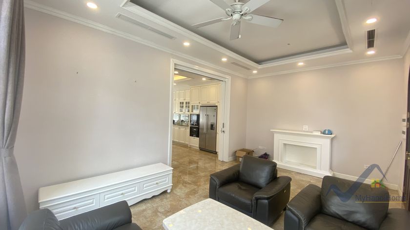 4 bedrooms Villa in Long Bien, Ha Noi, Vietnam No. 19145