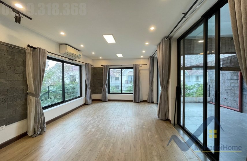 5 bedrooms Villa in Long Bien, Ha Noi, Vietnam No. 29995
