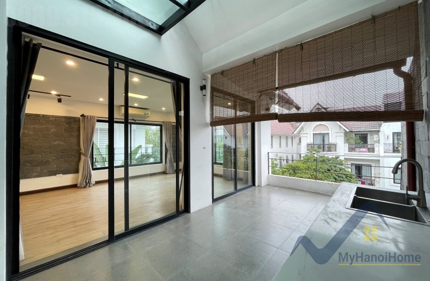 5 bedrooms Villa in Long Bien, Ha Noi, Vietnam No. 29995