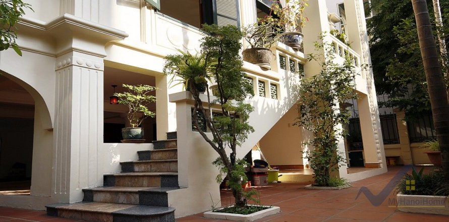 4 bedrooms Villa in Tay Ho, Ha Noi, No. 19479