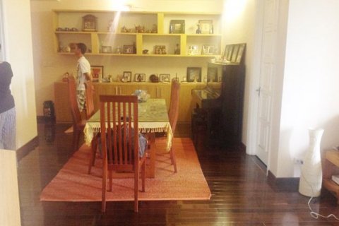 4 bedrooms Apartment in Tay Ho, Ha Noi, No. 7298 5