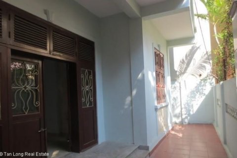 3 bedrooms House in Ba Dinh, Ha Noi,  No. 6713 2
