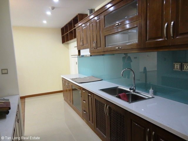 Квартира с 3 спальнями в Каузяй, Ханой, Вьетнам № 6057