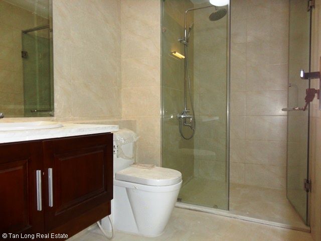 Квартира с 3 спальнями в Каузяй, Ханой, Вьетнам № 6057