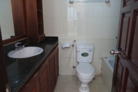 Квартира с 4 спальнями в Тэйхо, Ханой , № 6061 7
