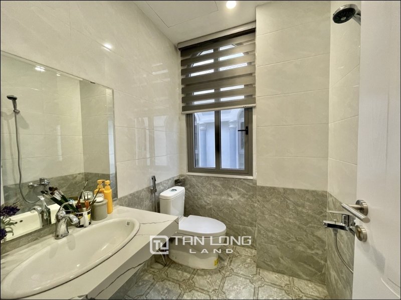 5 bedrooms Villa in Long Bien, Ha Noi, Vietnam No. 2219