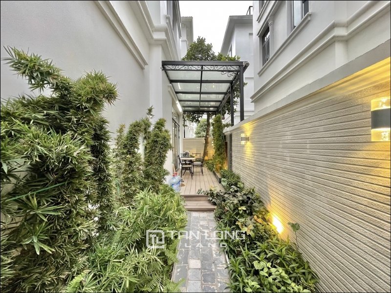 5 bedrooms Villa in Long Bien, Ha Noi, Vietnam No. 2219