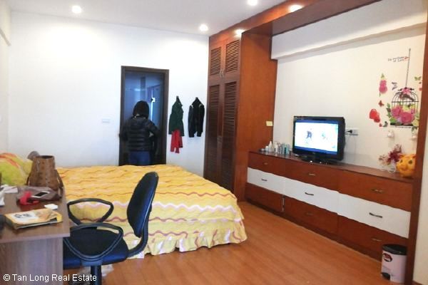 3 bedrooms Apartment in Cau Giay, Ha Noi, Vietnam No. 8101