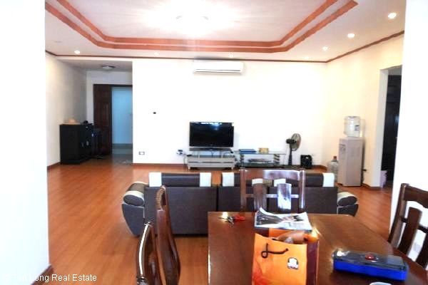 3 bedrooms Apartment in Cau Giay, Ha Noi, Vietnam No. 8101