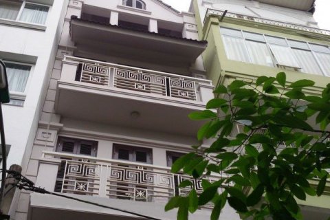 Дом с 4 спальнями в Бадинь, Ханой ,  № 7318
