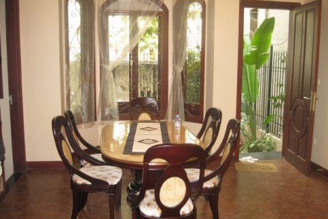 3 bedrooms Villa in Tay Ho, Ha Noi, No. 7319 9