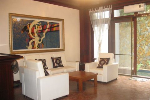 3 bedrooms Villa in Tay Ho, Ha Noi, No. 7319 6