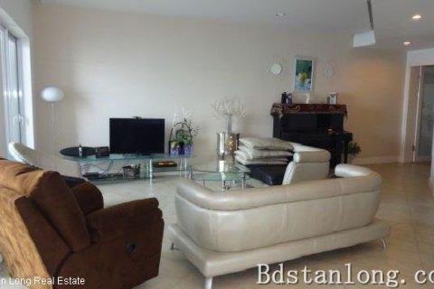 3 bedrooms Apartment in Tay Ho, Ha Noi, No. 7541 3