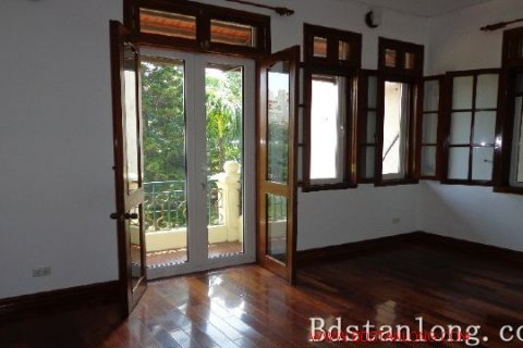 5 bedrooms House in Tay Ho, Ha Noi, No. 8692 7