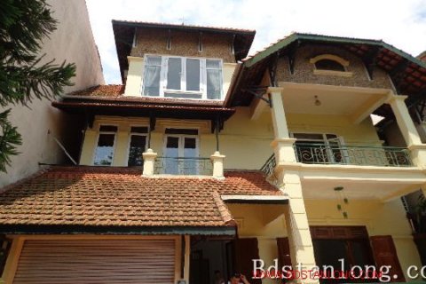 5 bedrooms House in Tay Ho, Ha Noi, No. 8692